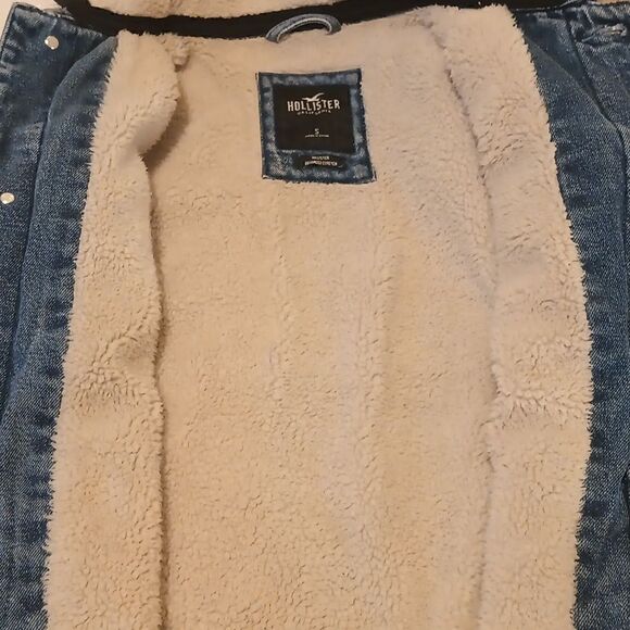 - Hollister Sherpa lined hooded faded denim  jacket unisex size S - Picture 7 of 8
